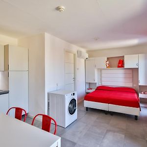 Studio con letto king size